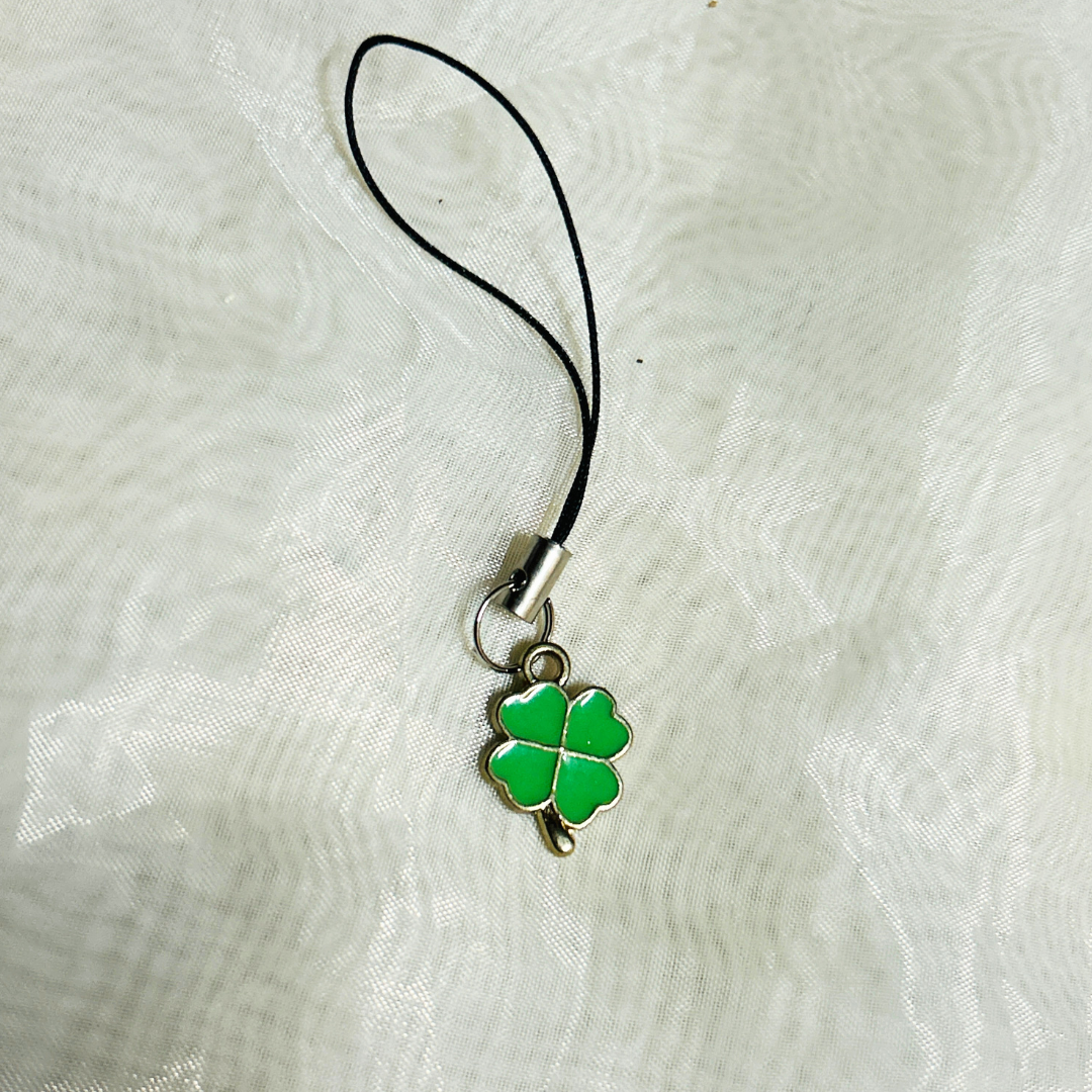 Clover Leaf Phone Charm - Green