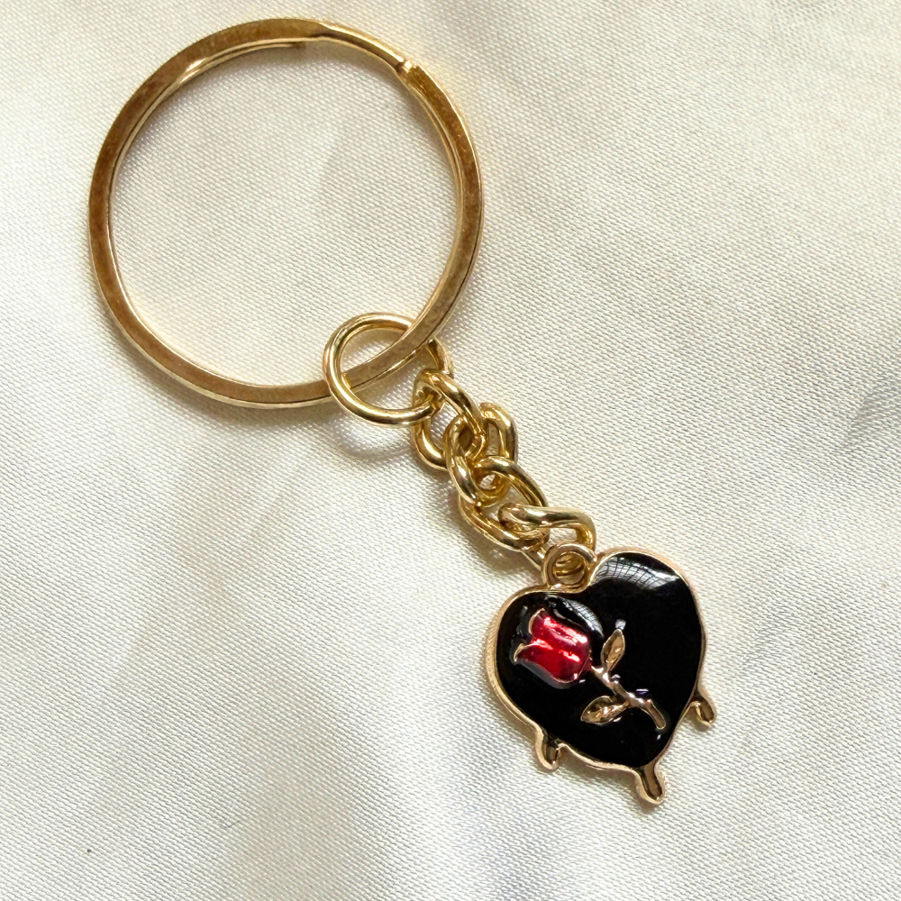 Heart With a Tulip Keychain - Black