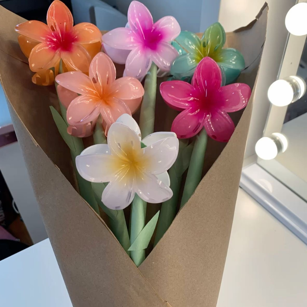 Set of 6 Medium Flower Claw Clips Bouquet