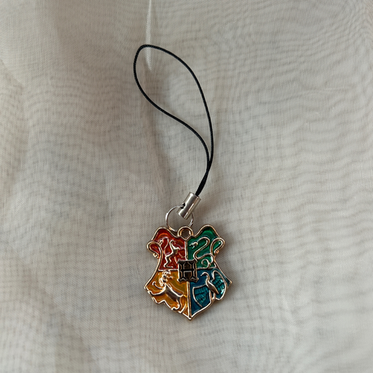 Hogwarts Crest Phone Charm - The Harry Potter Collection