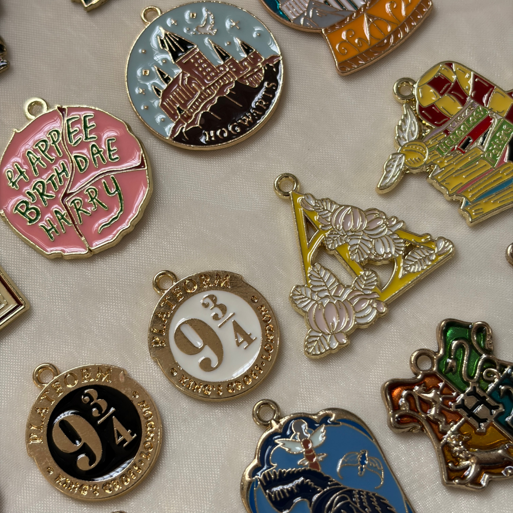 Deathly Hallows Keychain - The Harry Potter Collection