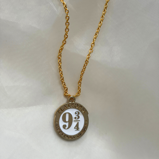 Platform 9 3/4 Chain - White- The Harry Potter Collection