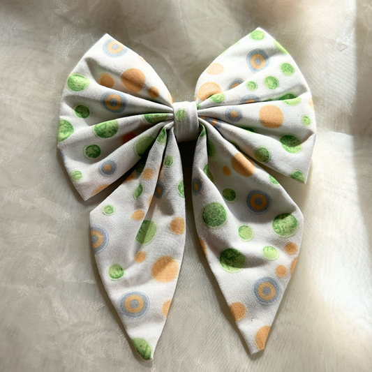 White Prints Pigtail Bow