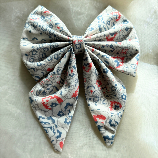 White Prints Pigtail Bow