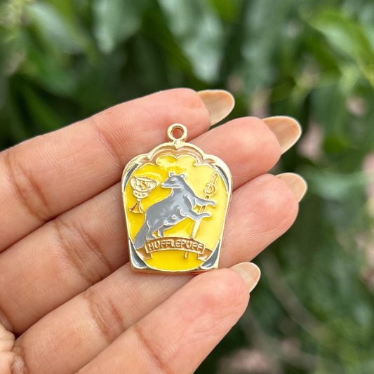 Hufflepuff House Keychain - The Harry Potter Collection