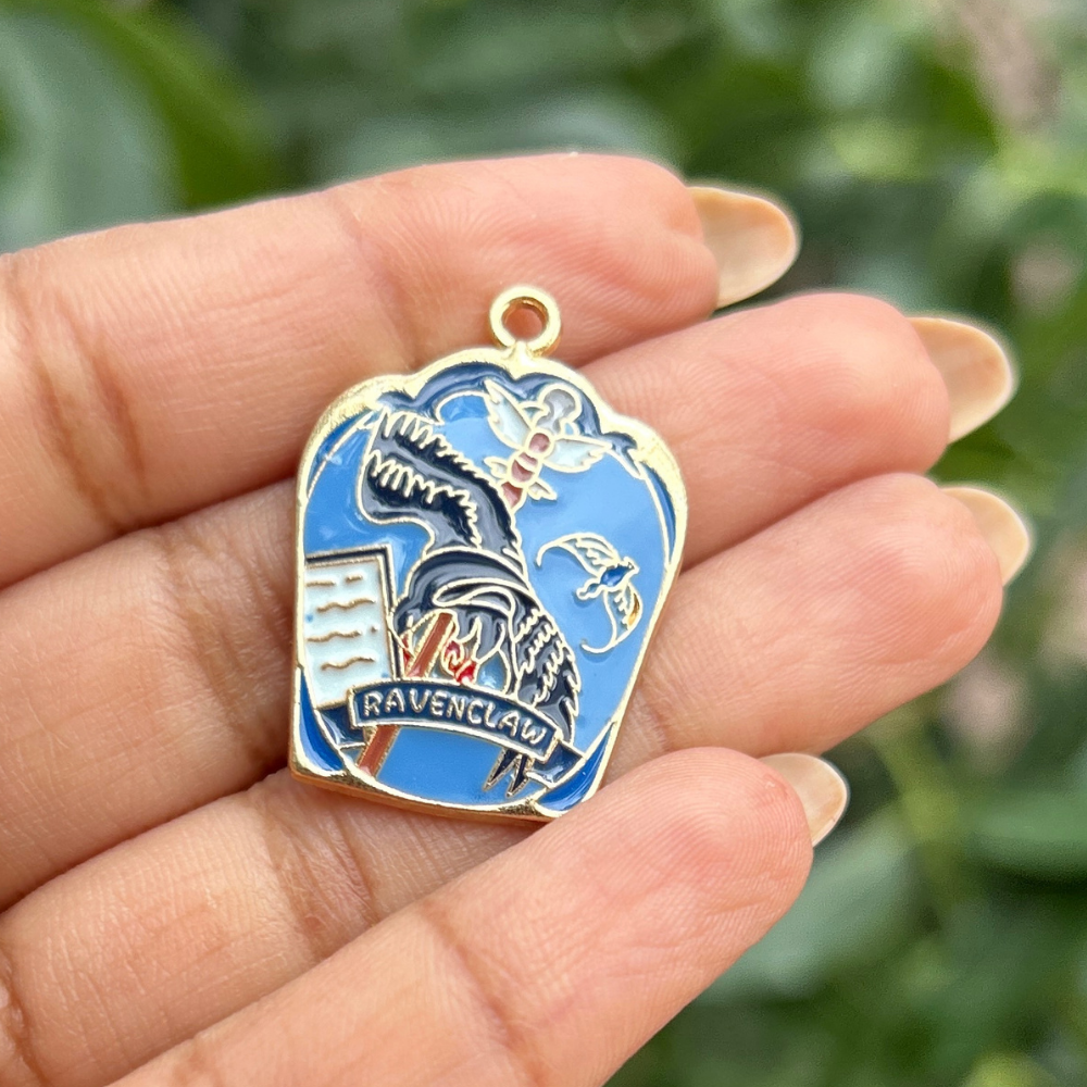 Ravenclaw House Keychain - The Harry Potter Collection
