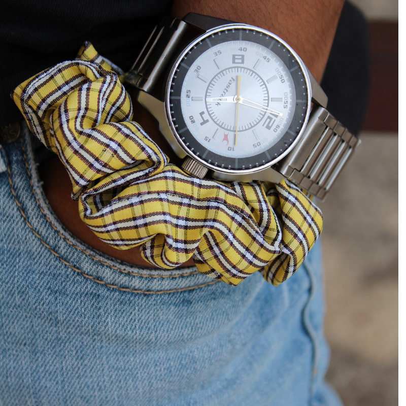 Yellow Checks